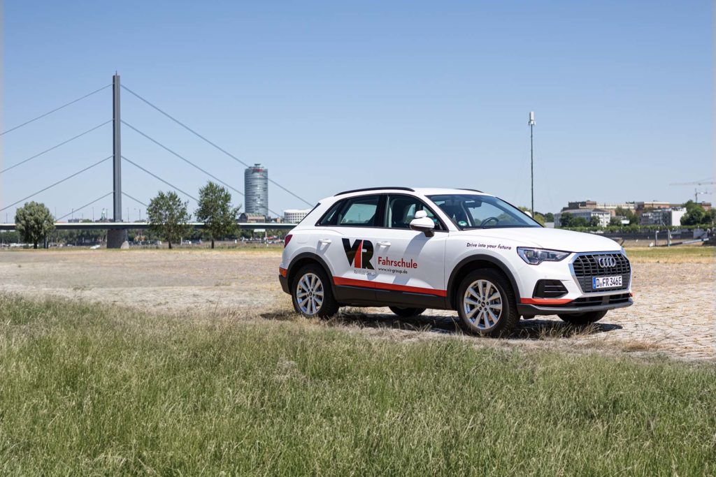 VIR Fahrschulauto